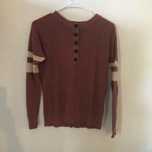 WOMEN’S AMERICAN EAGLE HENLEY SWEATER
